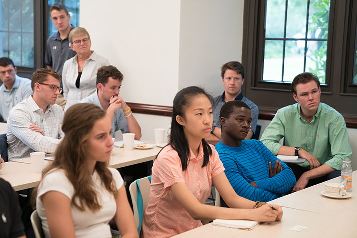 Students listen intently to guest speaker Jonathan Cohen ’87.